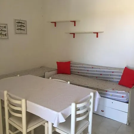 בית נופש Bivani Isola Blu