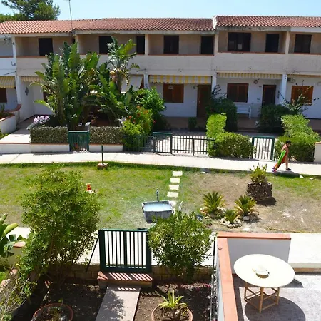 בית נופש Bivani Isola Blu *